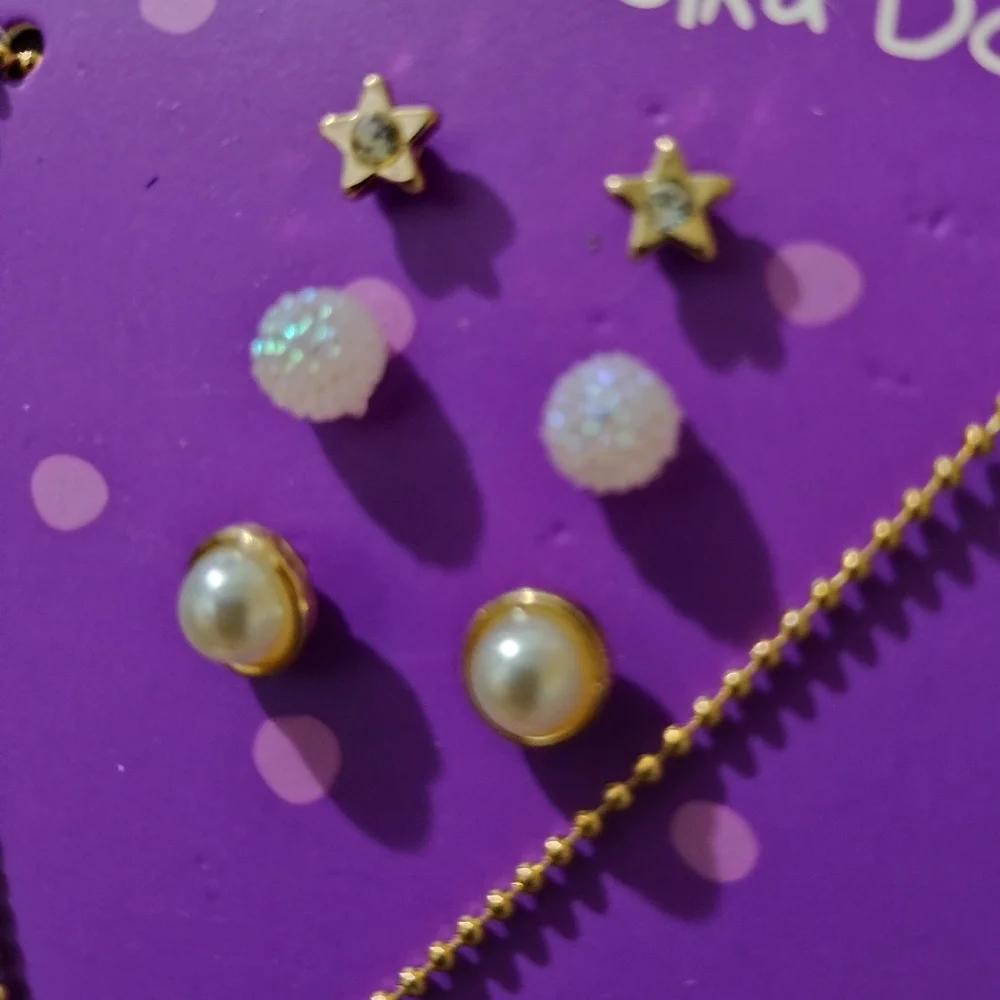 KAWAII Glitter Candy Gummy Bear 3 prs of earrings & necklace set Nwt - Picture 3 of 4